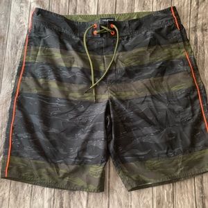 Mens Board Shorts American eagle large